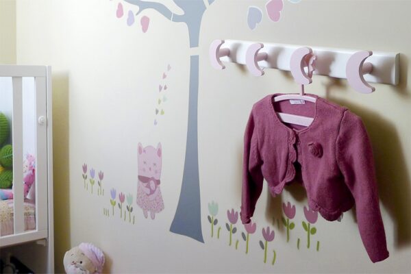Baby wall hangers
