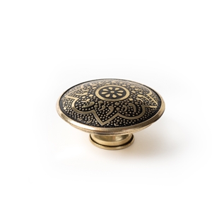 arabesque cabinet knob brass round 42mm engraved bouton meuble arabesque laiton rond 42mm grave