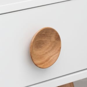 pomos y tiradores de madera