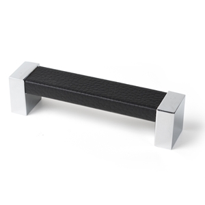 poignee 96mm peau synthetique noir avec chrome brillant poignee 96mm peau synthetique noir avec chrome brillant
